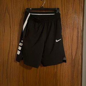 Nike elite basketball shorts